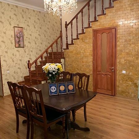 Apartment On Zhukovskogo Οδησσός Εξωτερικό φωτογραφία