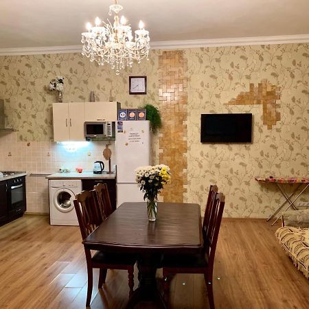 Apartment On Zhukovskogo Οδησσός Εξωτερικό φωτογραφία