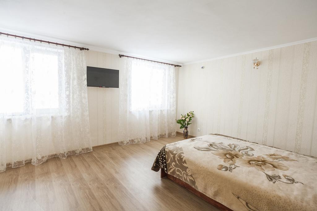 Apartment On Zhukovskogo Οδησσός Εξωτερικό φωτογραφία