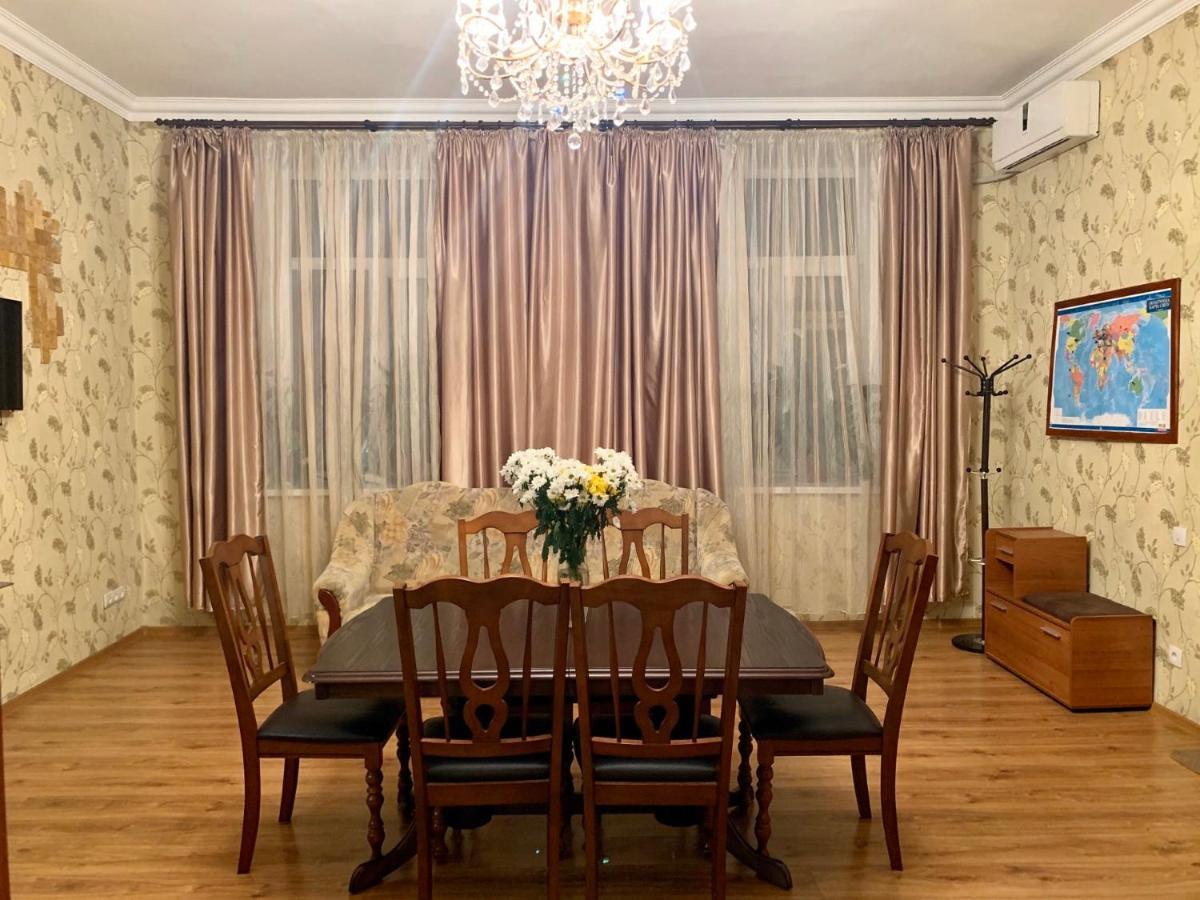 Apartment On Zhukovskogo Οδησσός Εξωτερικό φωτογραφία