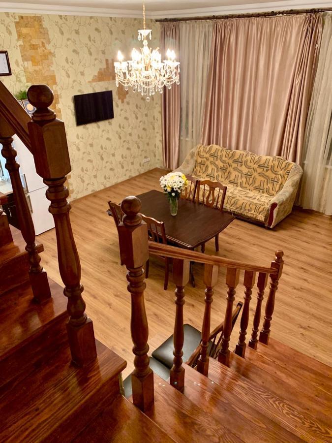 Apartment On Zhukovskogo Οδησσός Εξωτερικό φωτογραφία