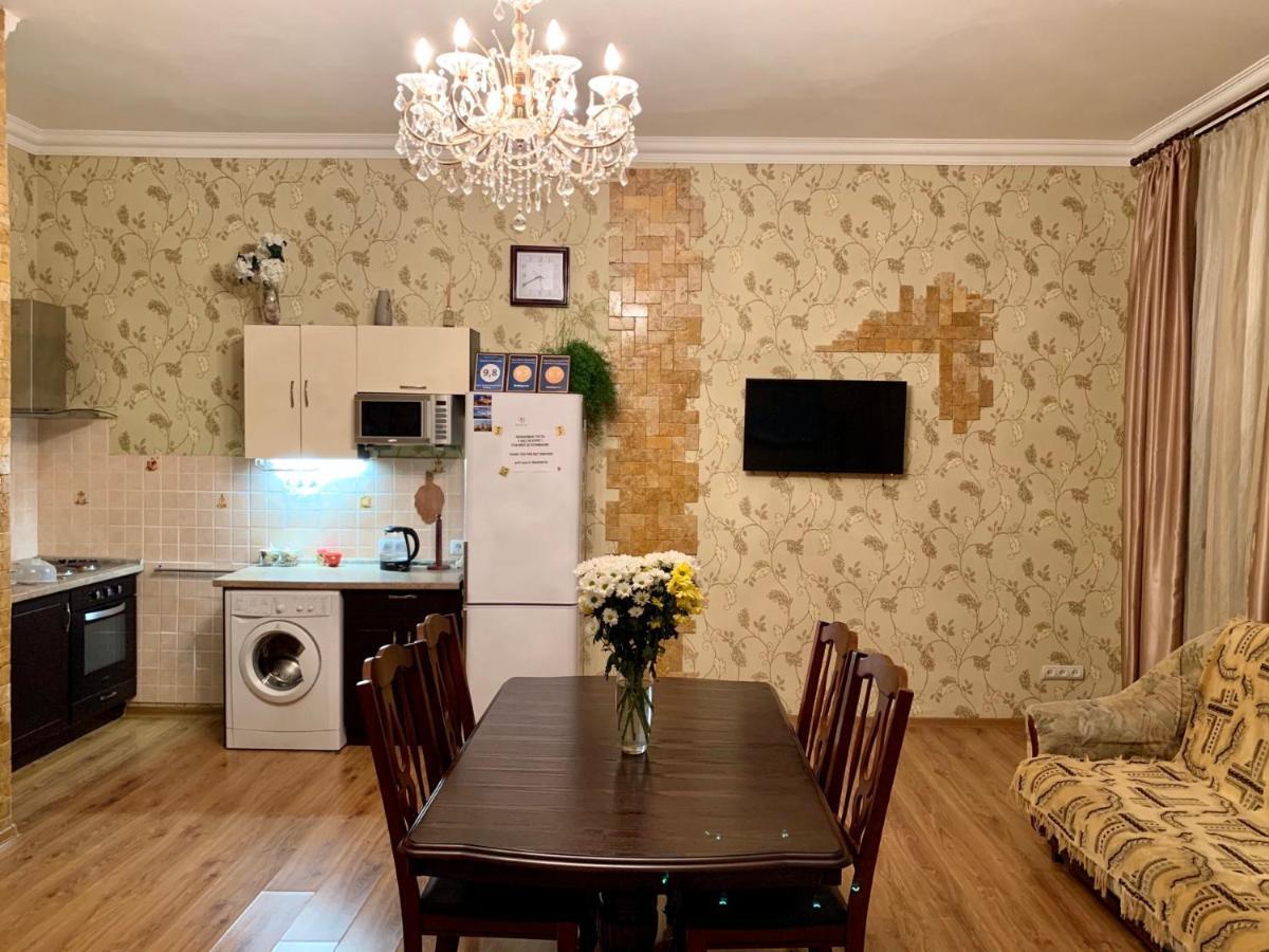 Apartment On Zhukovskogo Οδησσός Εξωτερικό φωτογραφία